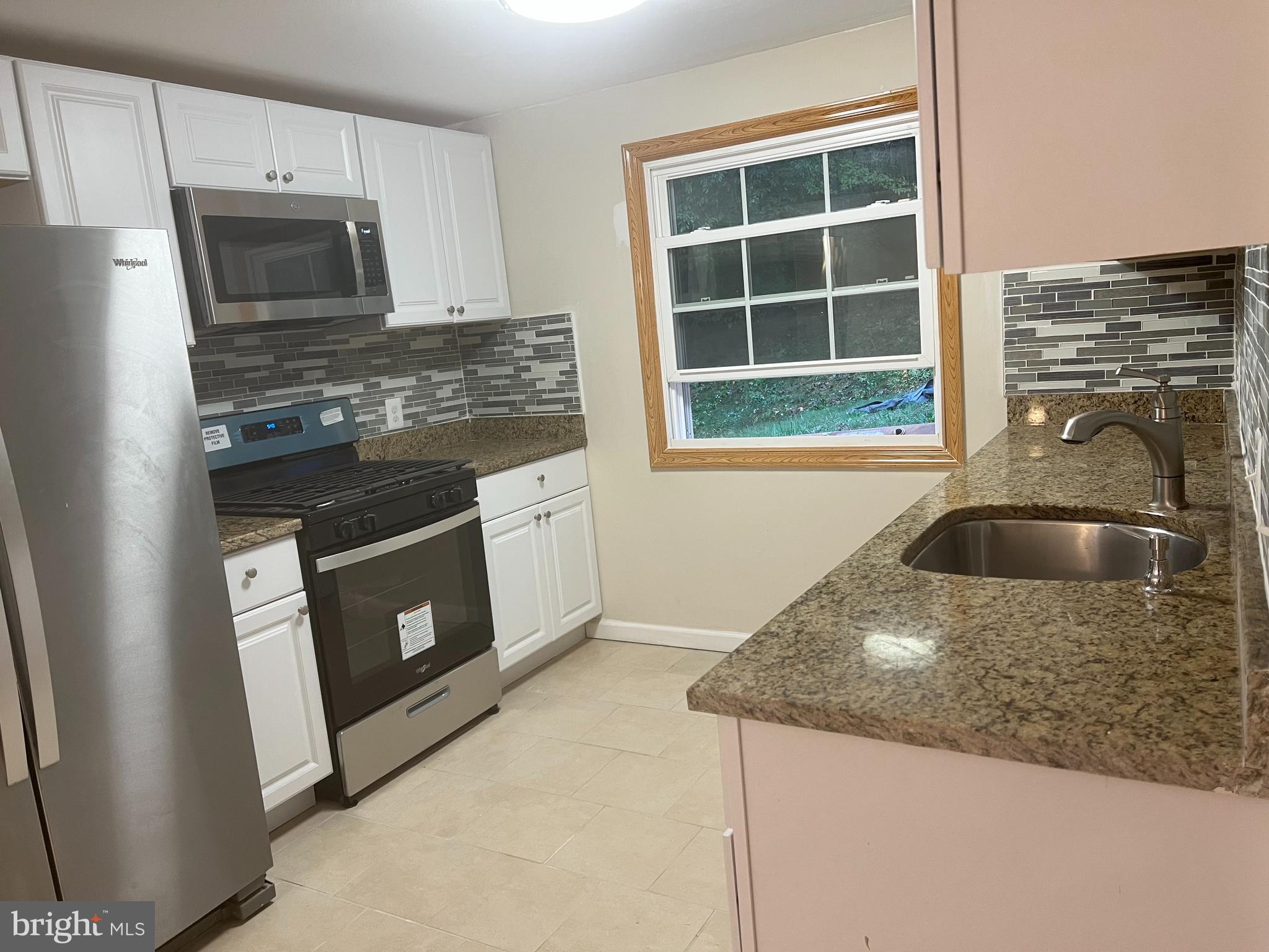 3801 Findley Road Woodbridge, VA 22193 - Photo 8 of 15 Kitchen