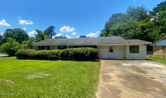 $37,120 | 169 Edwards Street, Lexington, MS 39095