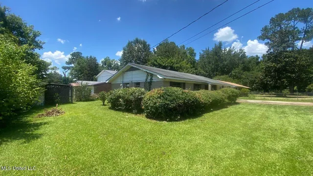 $41,760 | 169 Edwards Street, Lexington, MS 39095