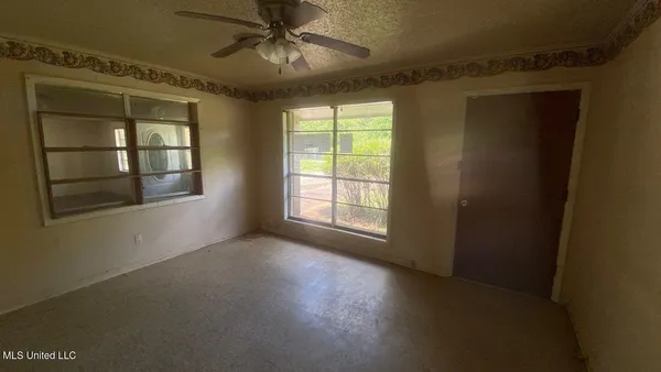 $37,120 | 169 Edwards Street, Lexington, MS 39095