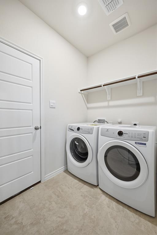 2432 Grapevine Way Celina, TX 75009 - Photo 12 of 32