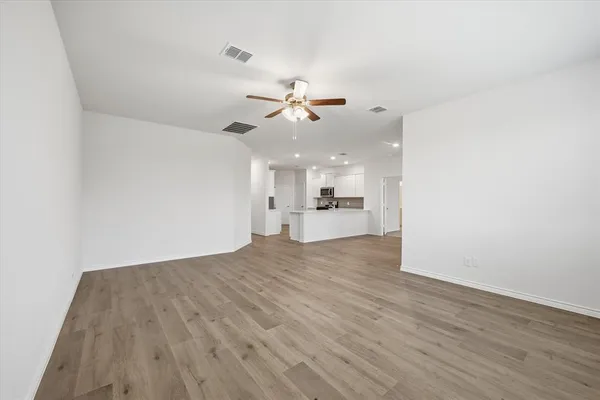 $2,800 | 2432 Grapevine Way, Celina, TX 75009