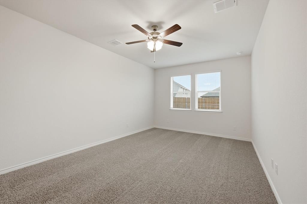 2432 Grapevine Way Celina, TX 75009 - Photo 23 of 32