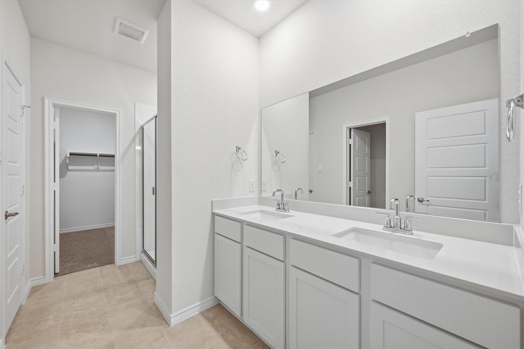 2432 Grapevine Way Celina, TX 75009 - Photo 25 of 32