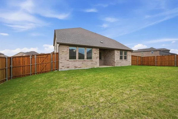 $2,800 | 2432 Grapevine Way, Celina, TX 75009
