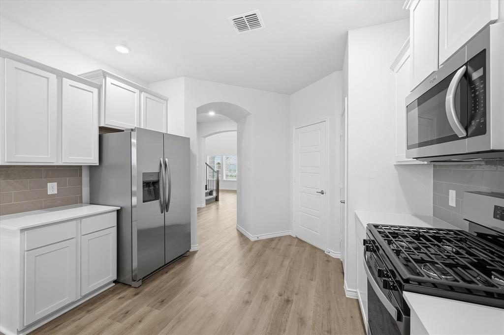 2432 Grapevine Way Celina, TX 75009 - Photo 8 of 32