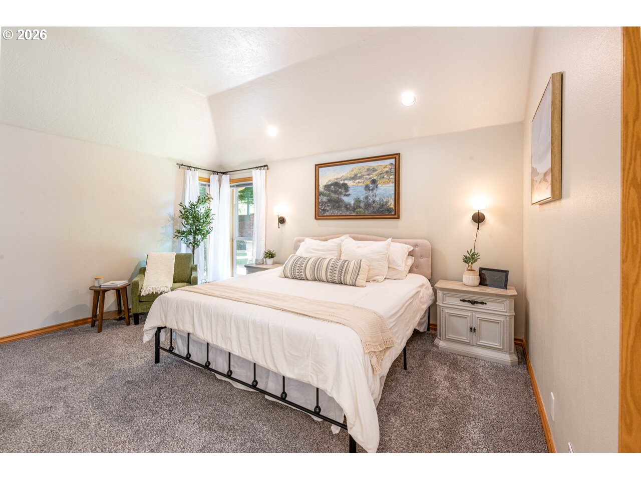 1368 Wimbledon Place Springfield, OR 97477 - Photo 20 of 43 Bedroom, Primary