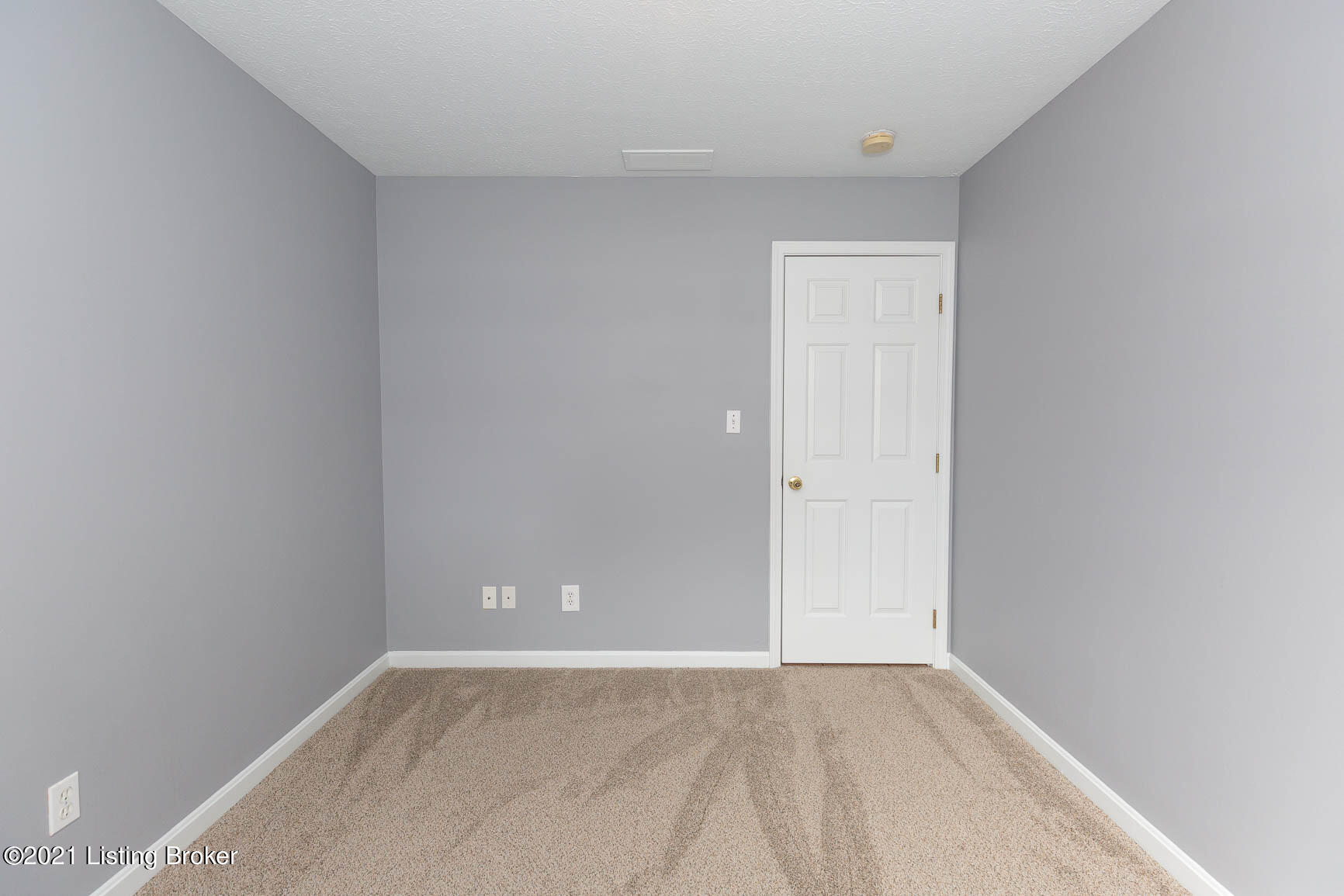 6706 Rutledge Road Louisville, KY 40258 - Photo 26 of 46 6706 Rutledge-26
