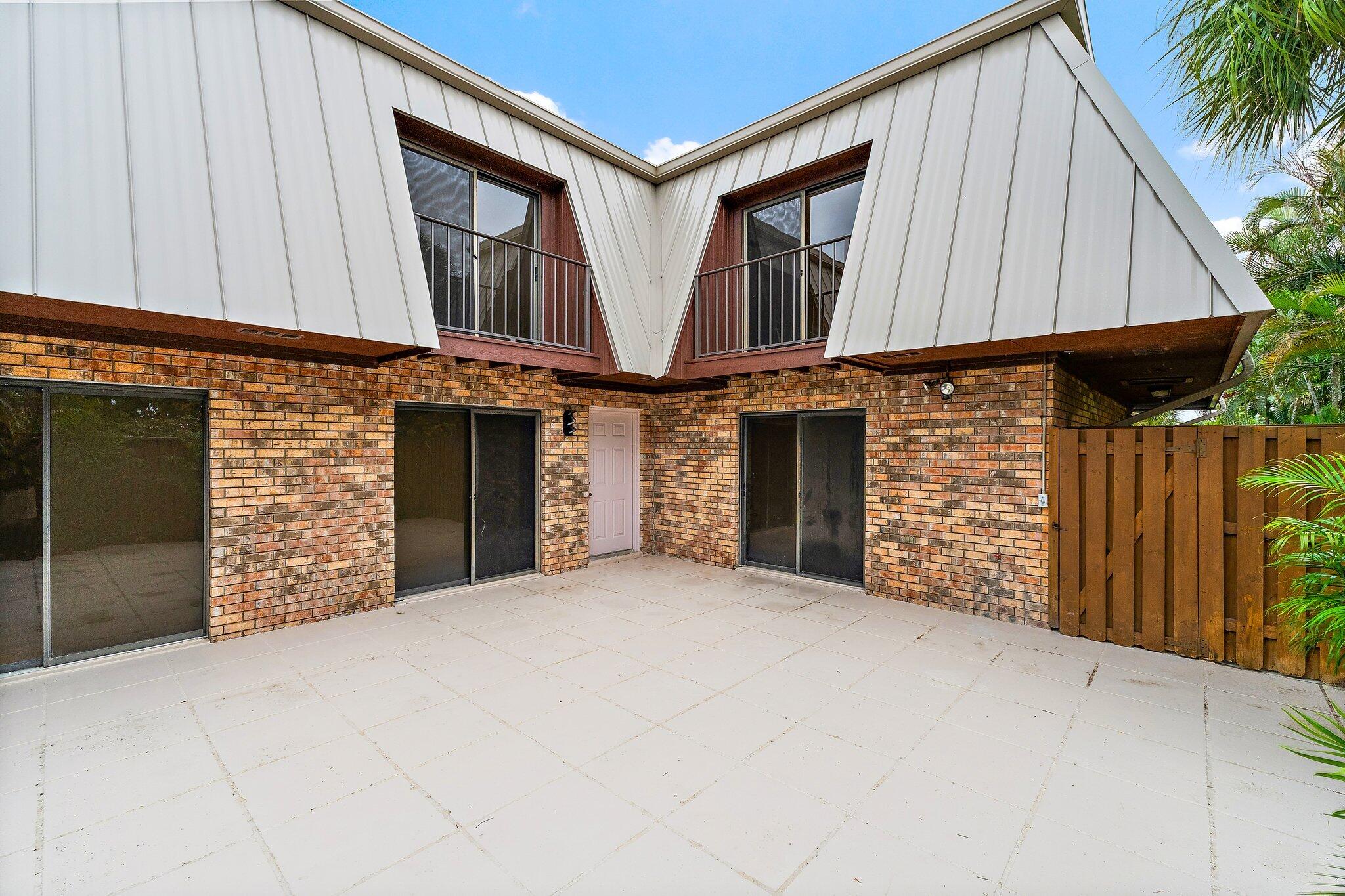 1420 Ocean Way, Unit 7C Jupiter, FL 33477 - Photo 11 of 62 008-1420OceanWay-7C-Jupiter-SMALL