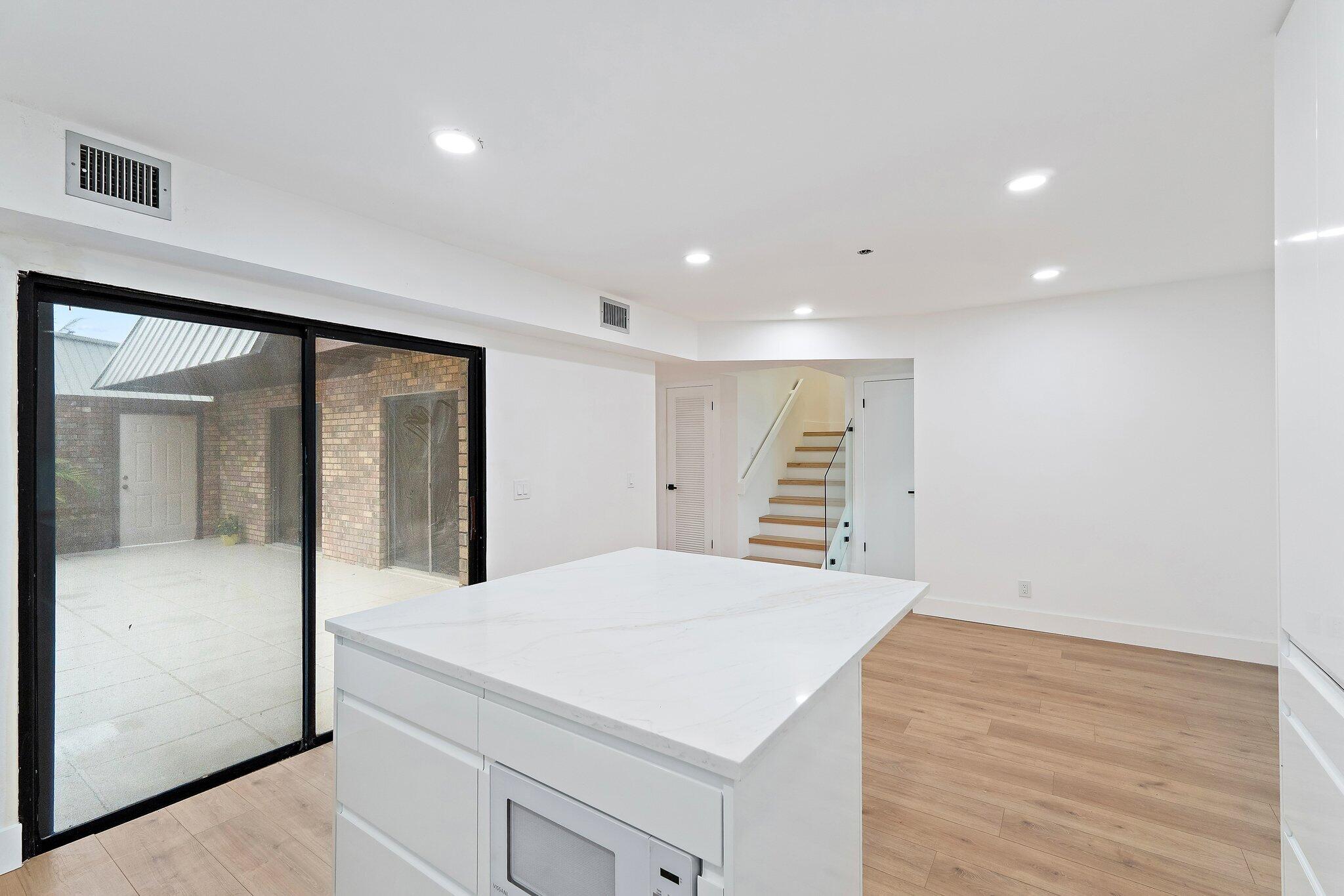 1420 Ocean Way, Unit 7C Jupiter, FL 33477 - Photo 30 of 62 027-1420OceanWay-7C-Jupiter-SMALL