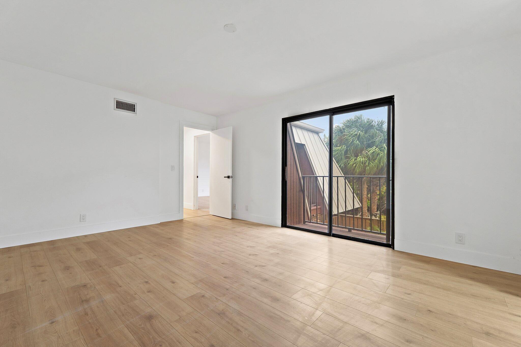 1420 Ocean Way, Unit 7C Jupiter, FL 33477 - Photo 36 of 62 033-1420OceanWay-7C-Jupiter-SMALL