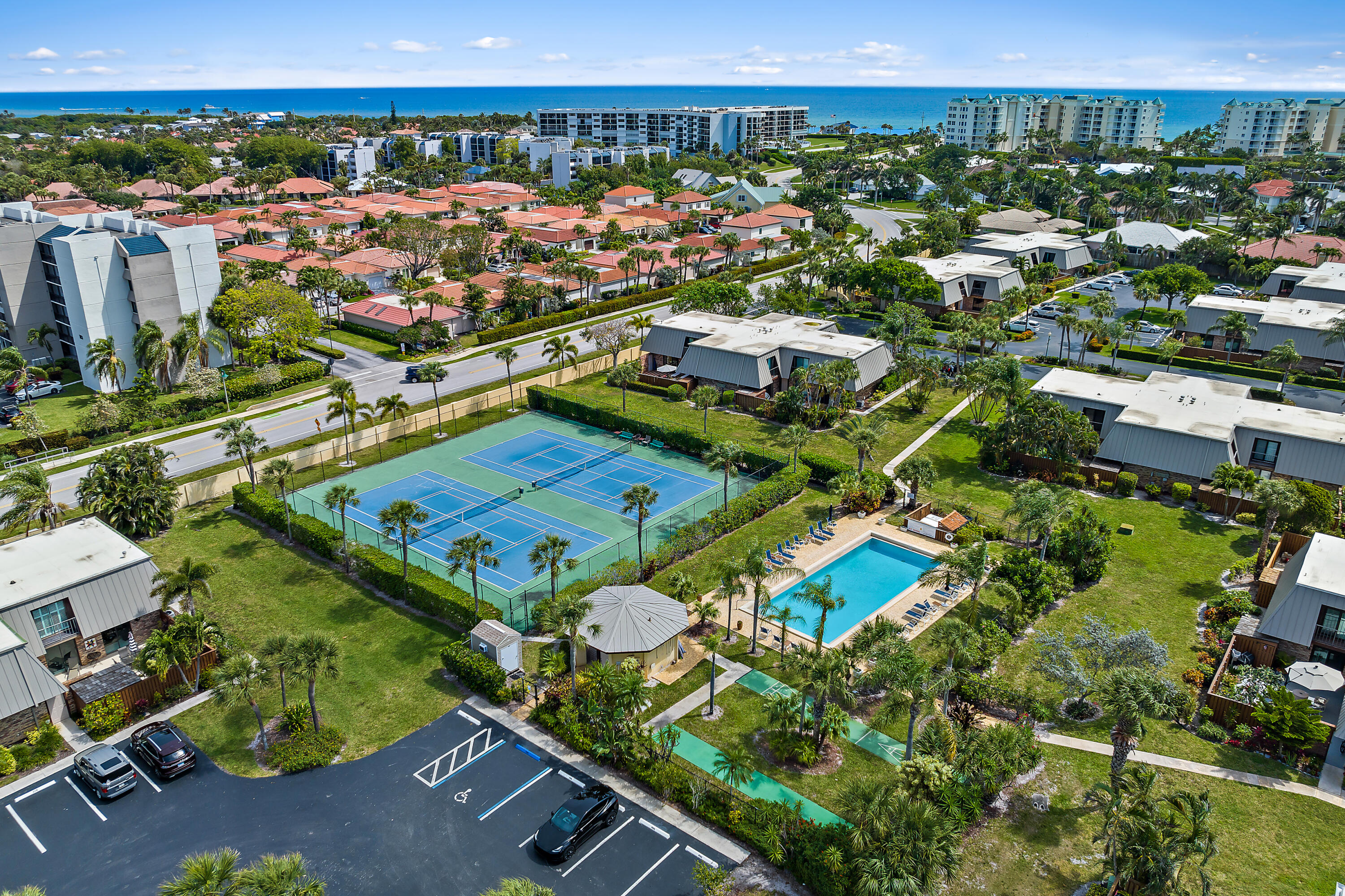 1420 Ocean Way, Unit 7C Jupiter, FL 33477 - Photo 45 of 62 012-1420OceanWayCommunityPhotos-Jupiter-