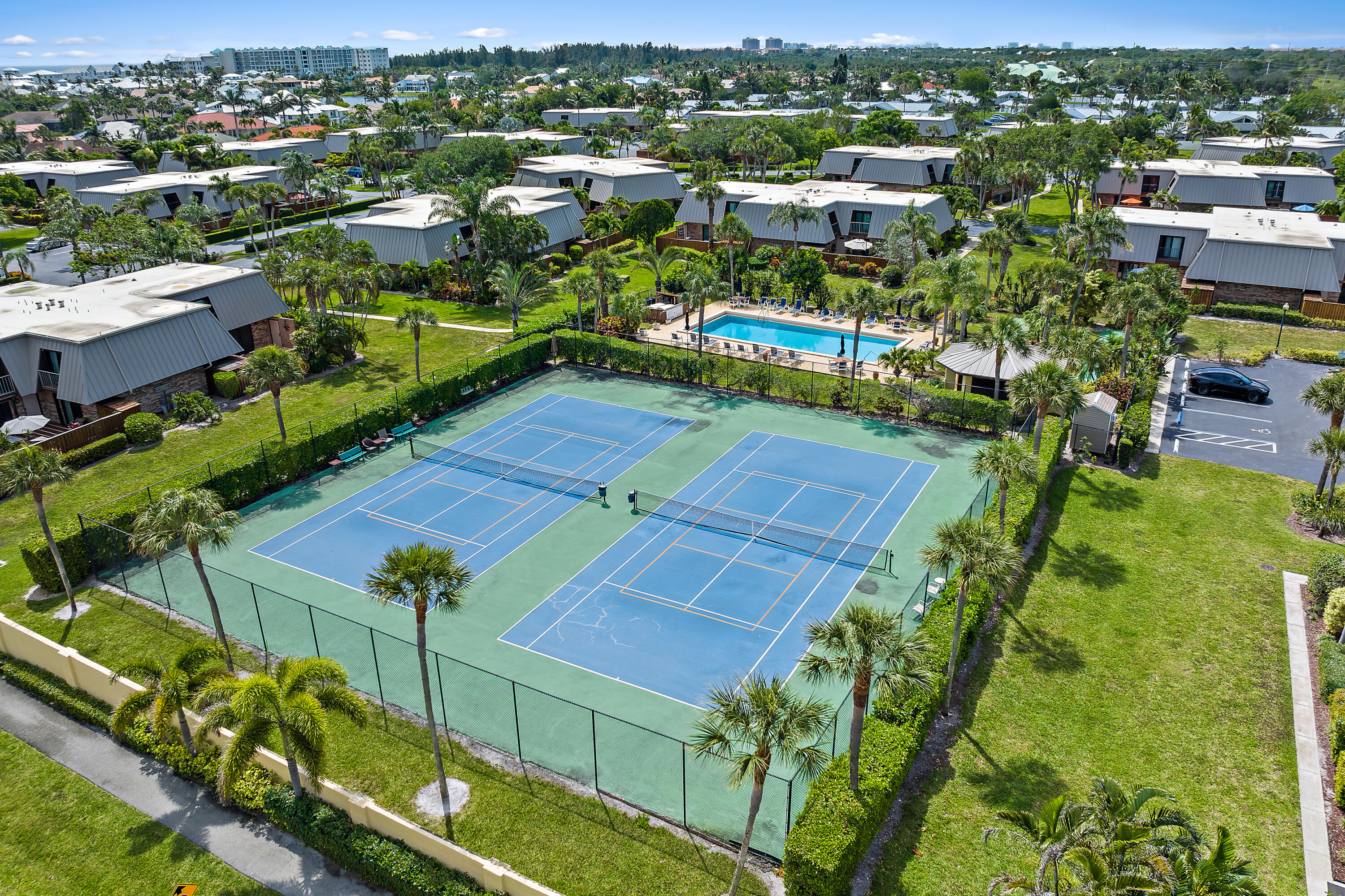 1420 Ocean Way, Unit 7C Jupiter, FL 33477 - Photo 47 of 62 008-1420OceanWayCommunityPhotos-Jupiter-