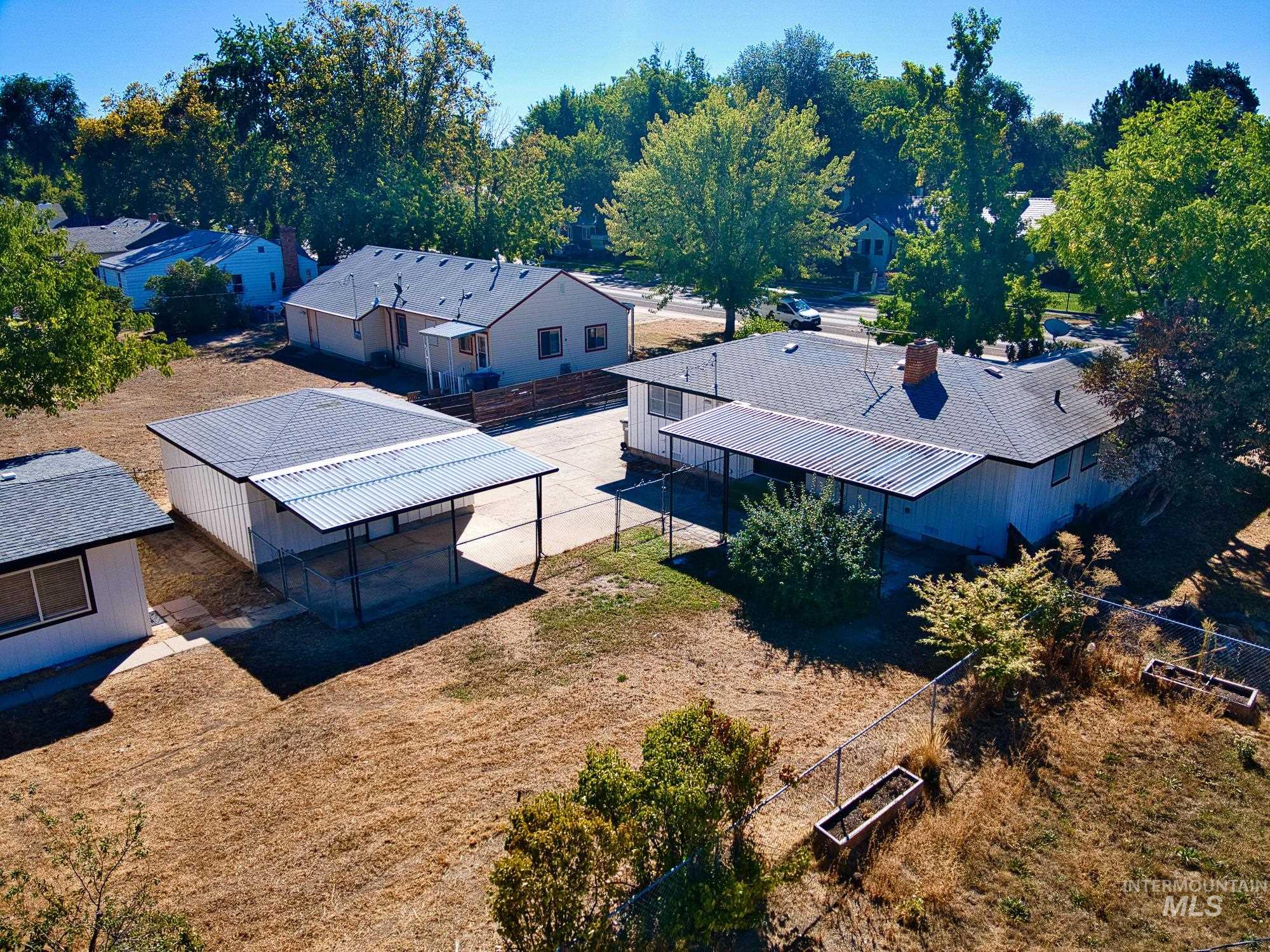 716 West Linden Street Boise, ID 83706 - Photo 4 of 47 Aerial perspective of suburban area