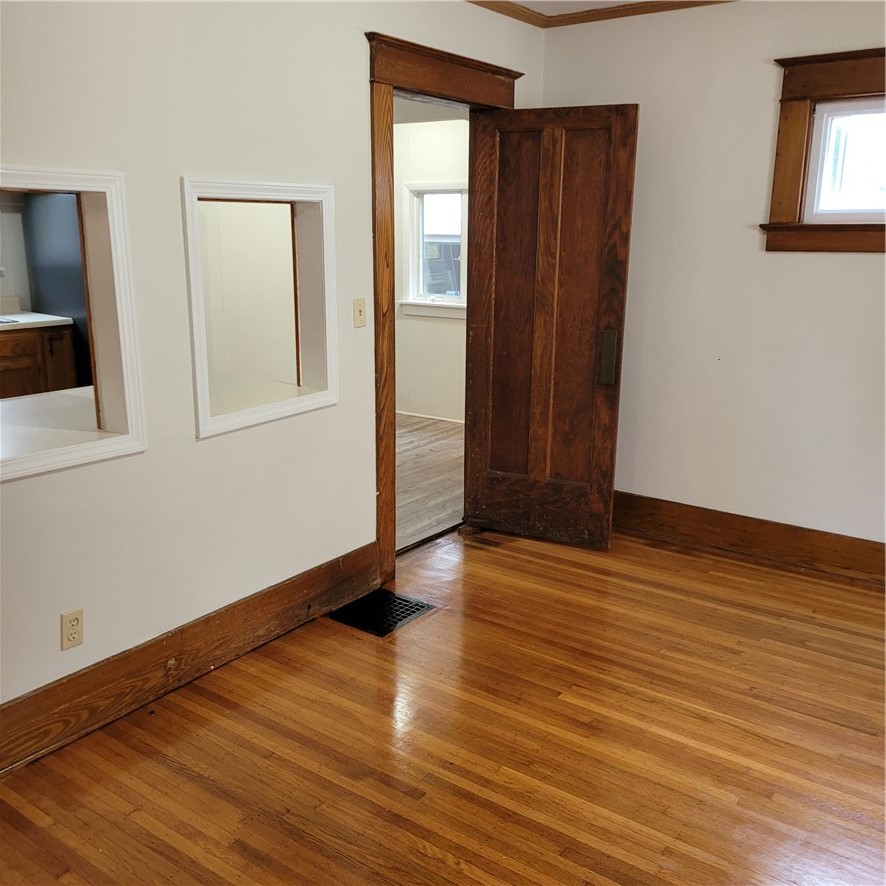79 Canton Street Rochester, NY 14606 - Photo 14 of 38 Gallery Image 14