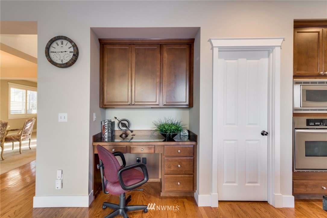 3807 185th Street Southeast Bothell, WA 98012 - Photo 12 of 25