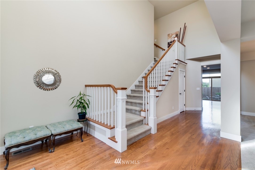 3807 185th Street Southeast Bothell, WA 98012 - Photo 5 of 25