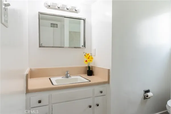$795,000 | 513 West 169th Street, Gardena, CA 90248
