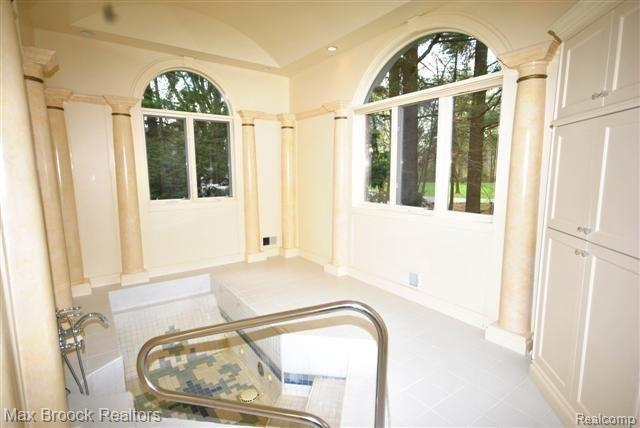 31880 Mountain View Road Franklin, MI 48025 - Photo 11 of 25 Indoor Spa