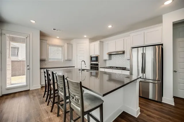 $2,850 | 4069 Anglers Way, Royse City, TX 75189