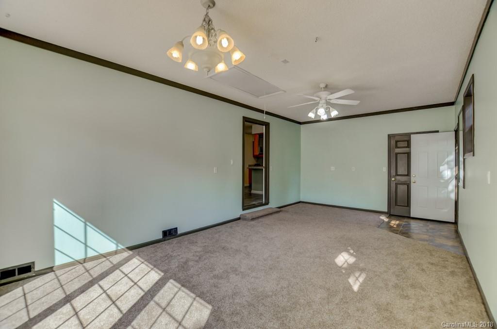401 Howard Gap Road Fletcher, NC 28732 - Photo 13 of 35 Gallery Image 13