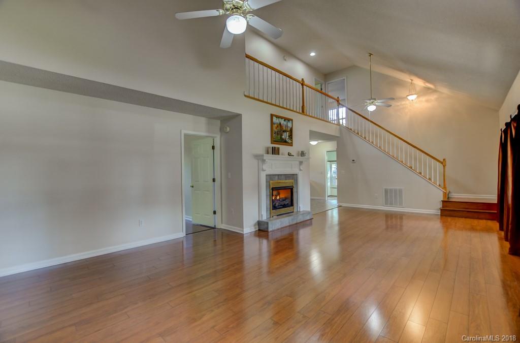 401 Howard Gap Road Fletcher, NC 28732 - Photo 4 of 35 Gallery Image 4