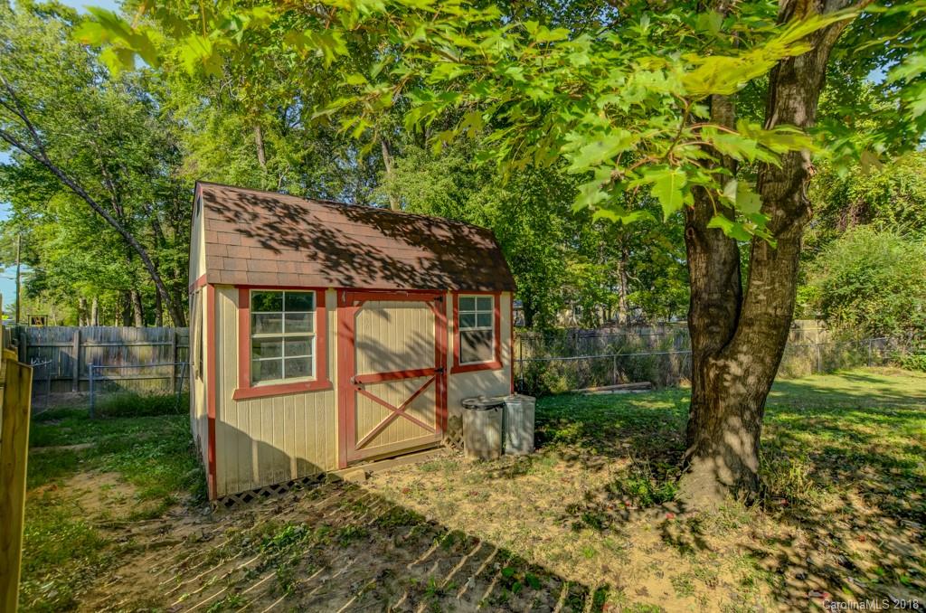 401 Howard Gap Road Fletcher, NC 28732 - Photo 31 of 35 Gallery Image 31