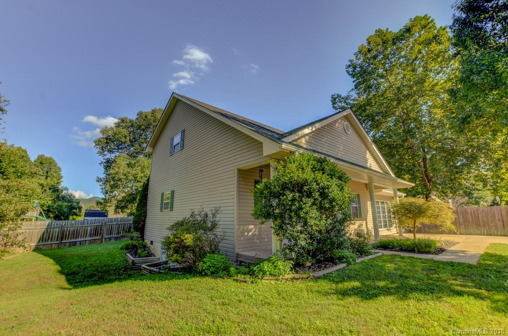 401 Howard Gap Road Fletcher, NC 28732 - Photo 33 of 35 Gallery Image 33