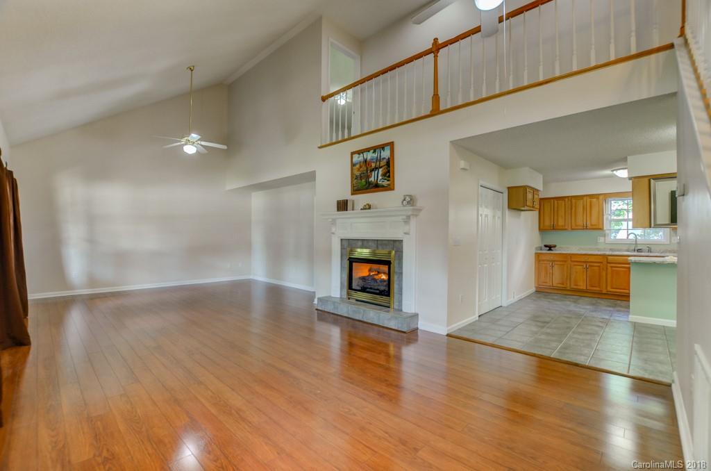 401 Howard Gap Road Fletcher, NC 28732 - Photo 6 of 35 Gallery Image 6