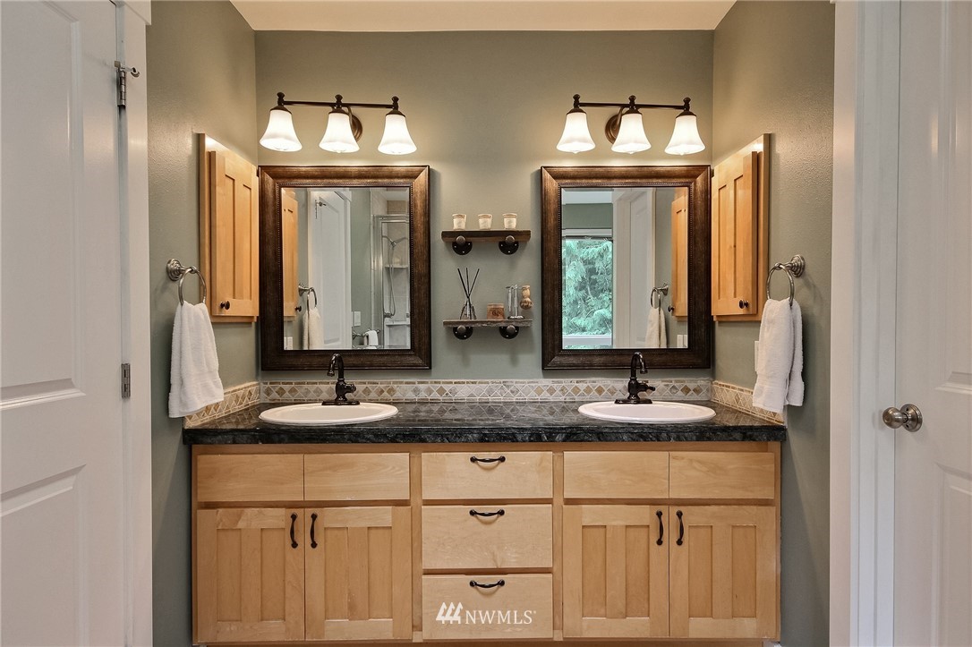 4706 224th Street Southeast Bothell, WA 98021 - Photo 16 of 38