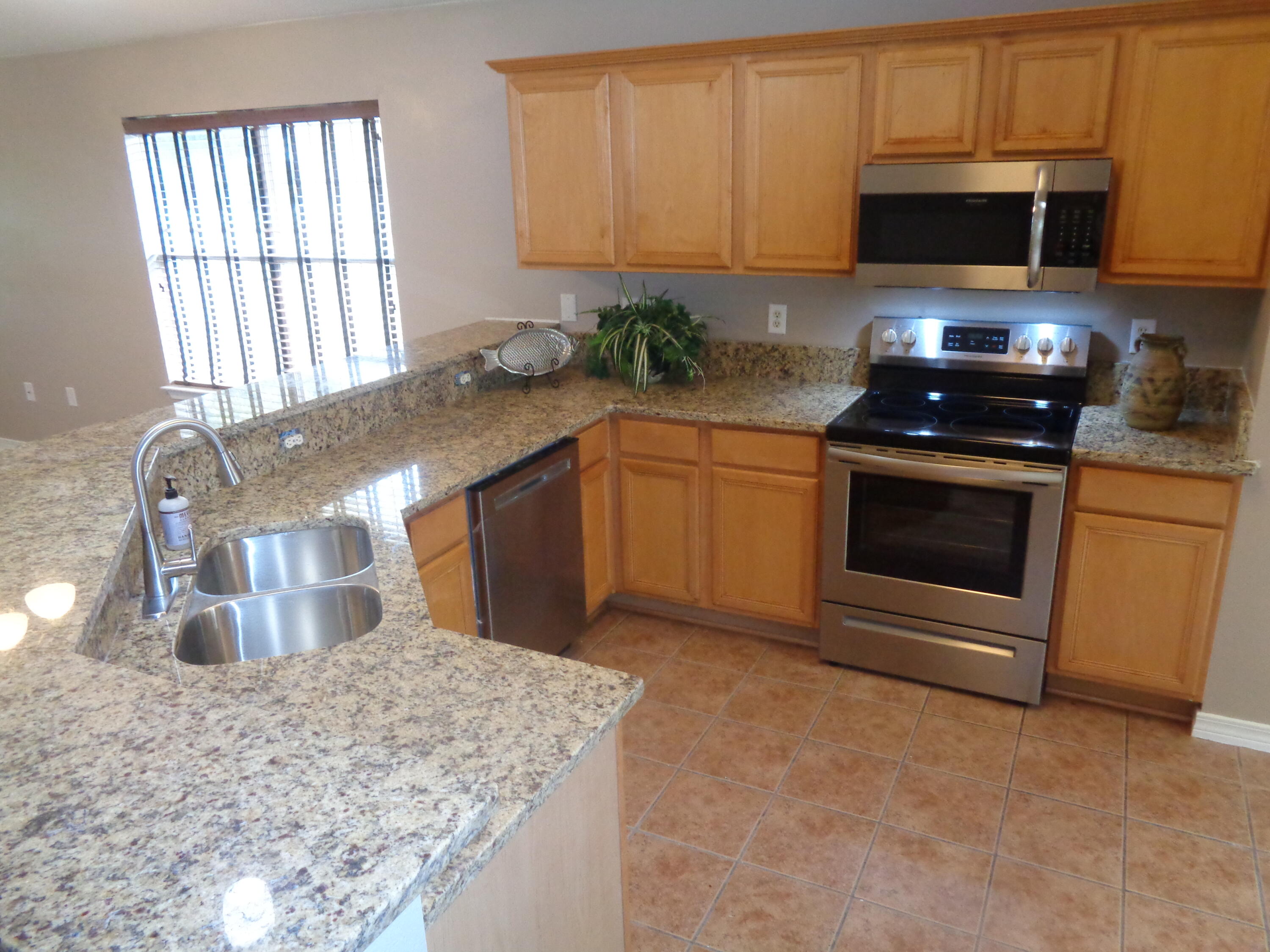 57 Red Bay Court Santa Rosa Beach, FL 32459 - Photo 12 of 55 Kitchen