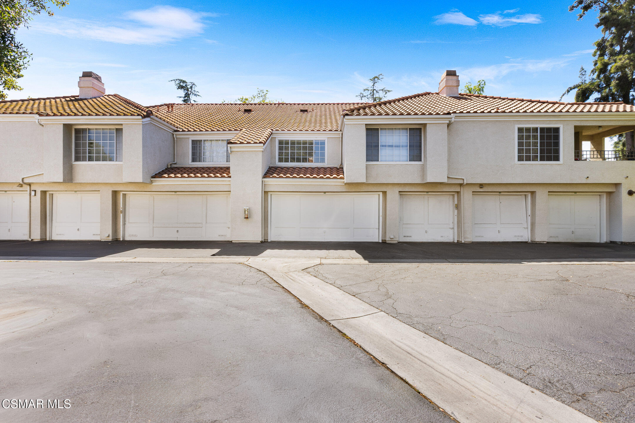 4240 Lost Hills Road, Unit 802 Calabasas, CA 91301 - Photo 39 of 46 LOSTHILLSWEB-49