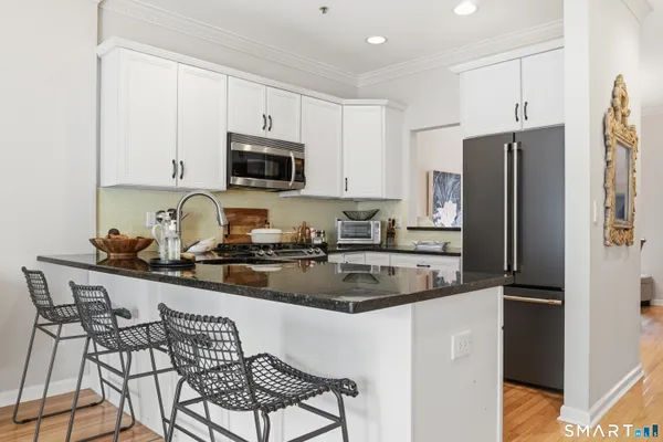 $3,350 | 570 Danbury Road, Unit 3, Ridgefield, CT 06877