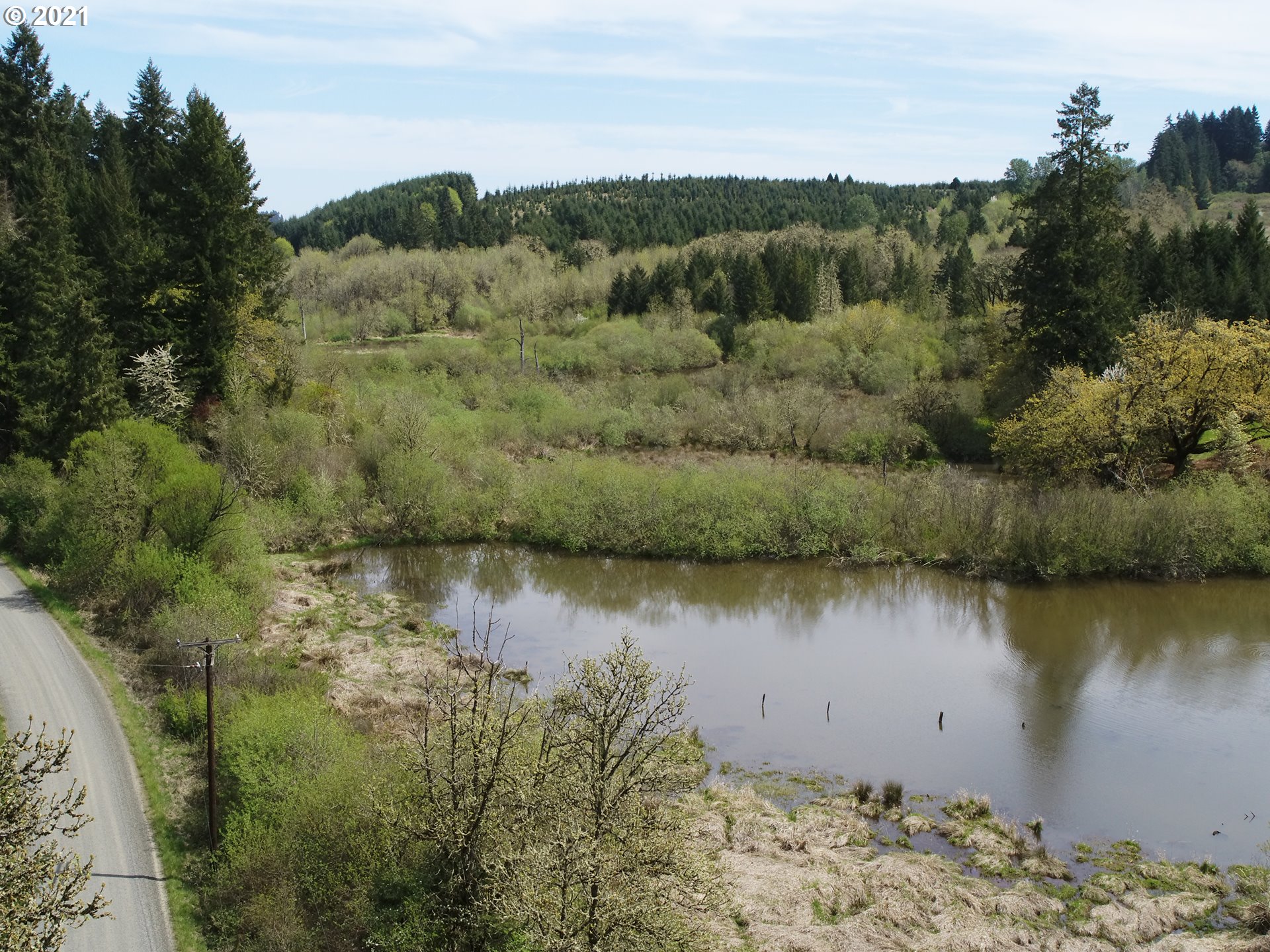 26137 Foster Road Monroe, OR 97456 - Photo 4 of 15 Gallery Image 4
