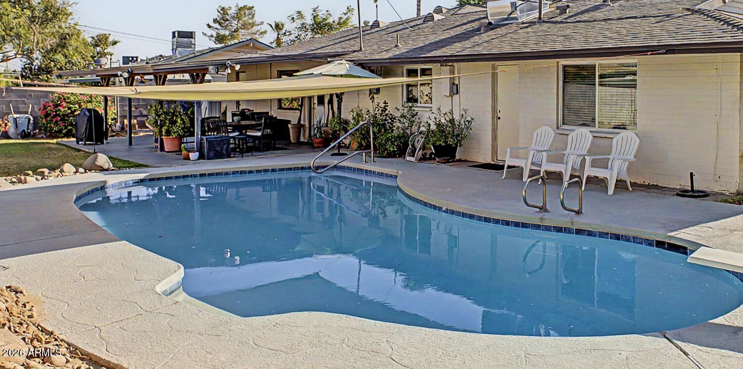 8913 North 17th Lane Phoenix, AZ 85021 - Photo 24 of 28 Pool
