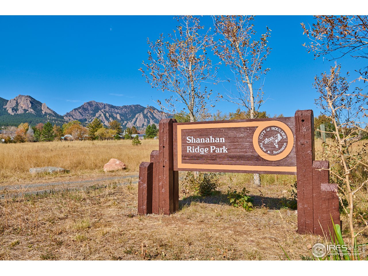 2877 Tincup Circle Boulder, CO 80305 - Photo 34 of 38 a sign that is on the side of the wall