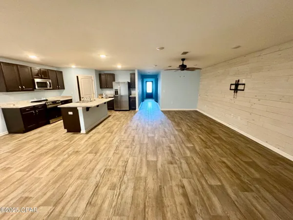 $2,600 | 149 Merrion Road, Southport, FL 32409