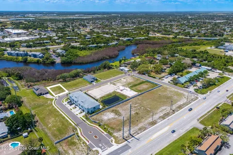 $250,000 | 1415 Windchime Lane, Melbourne, FL 32935