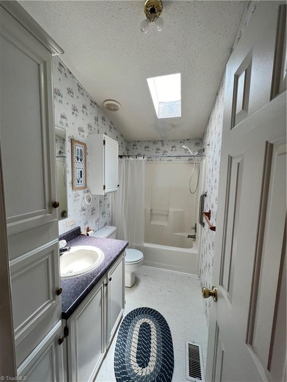 1062 Oscar Frye Road Pinnacle, NC 27043 - Photo 12 of 27 Gallery Image 12