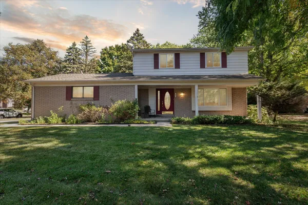 $406,000 | 3896 Gate Drive, Troy, MI 48083