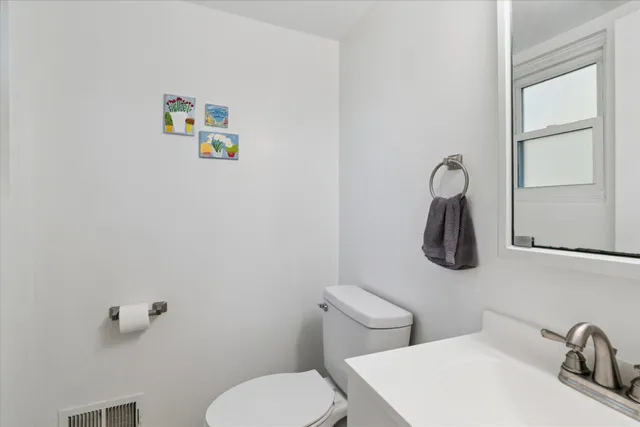 $419,000 | 3896 Gate Drive, Troy, MI 48083