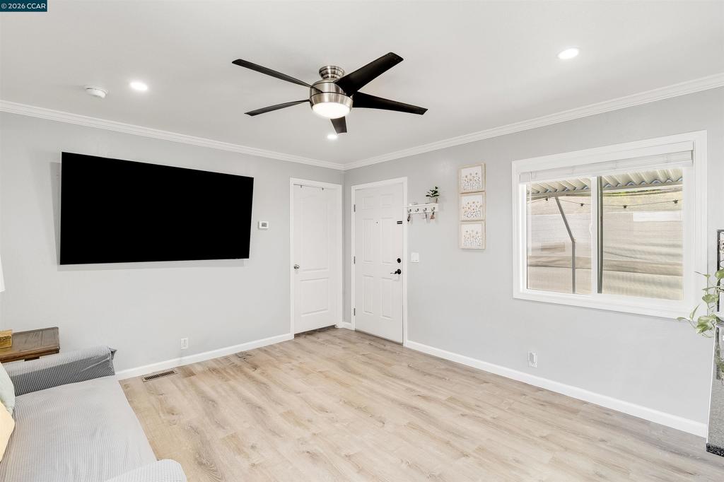 5751 Bridgehead Road Oakley, CA 94509 - Photo 6 of 32