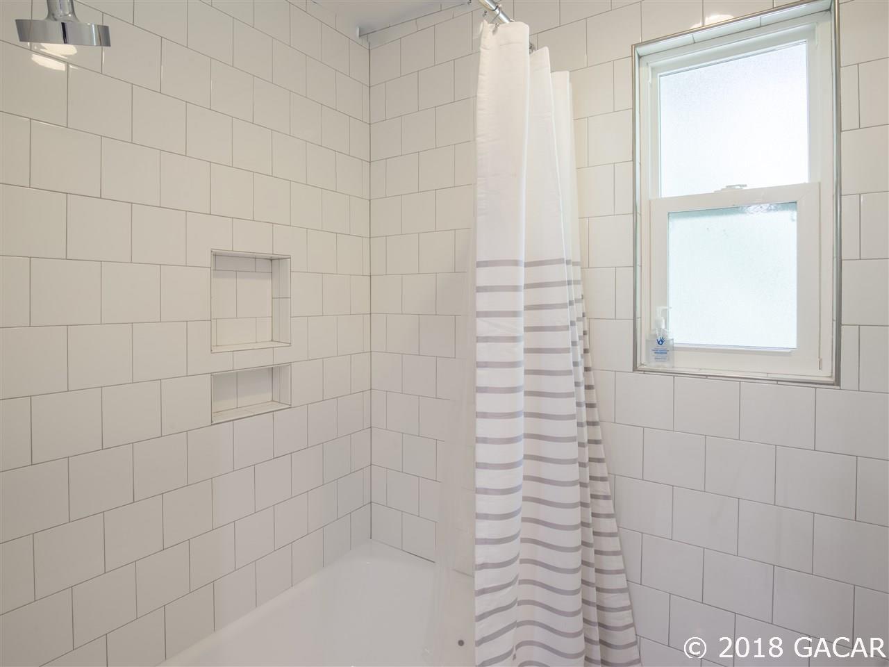 2021 Northwest 11th Road Gainesville, FL 32605 - Photo 14 of 18 Gallery Image 14