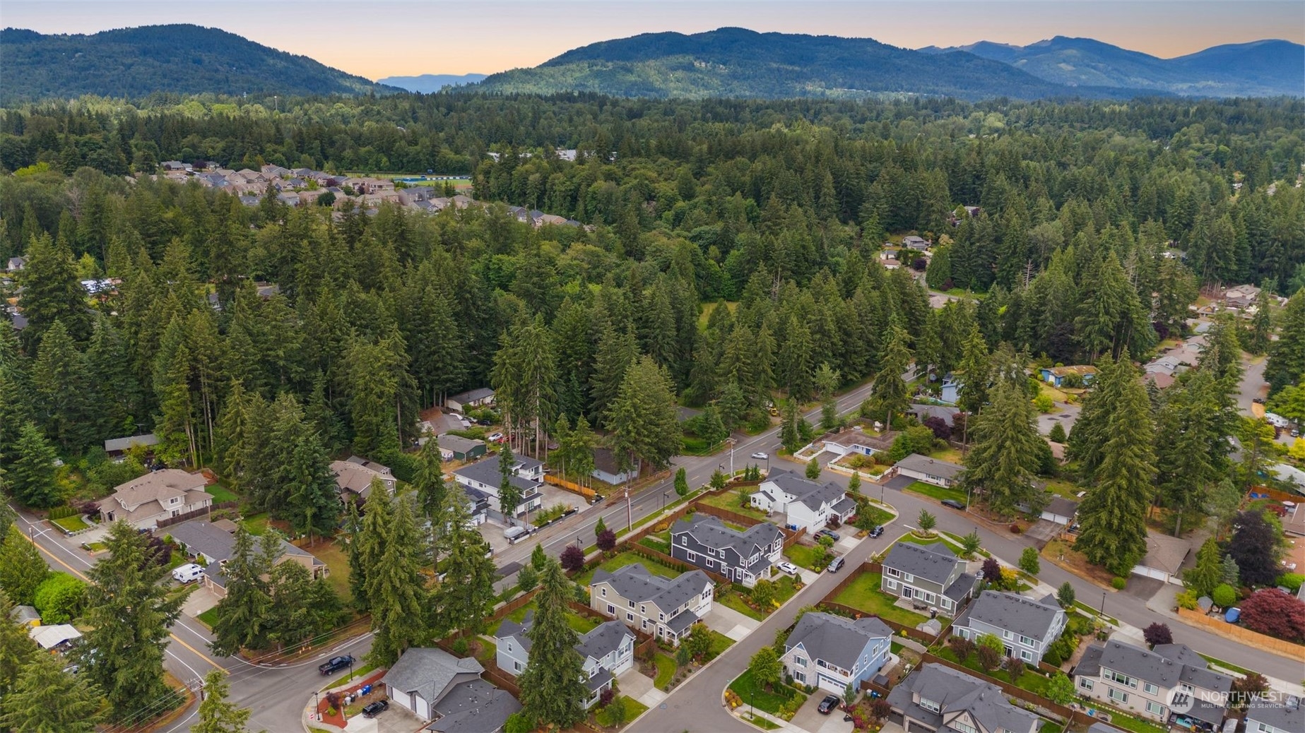 16025 Southeast 144th Street Renton, WA 98059 - Photo 11 of 40 a view of a lot of trees and houses