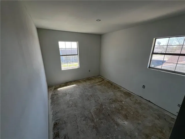 $185,000 | 508 Ruth Drive, Avondale, LA 70094