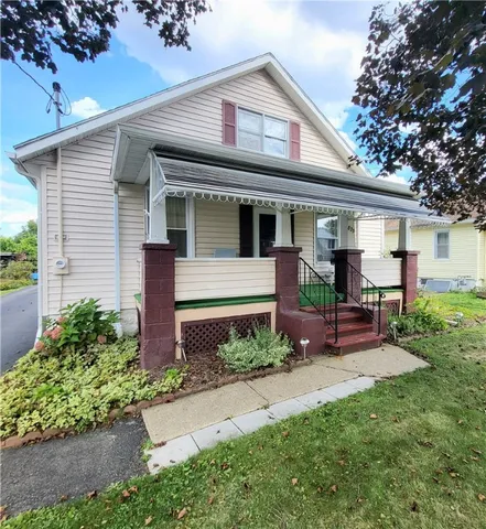 $159,900 | 825 Hazel Street, Southport, NY 14904