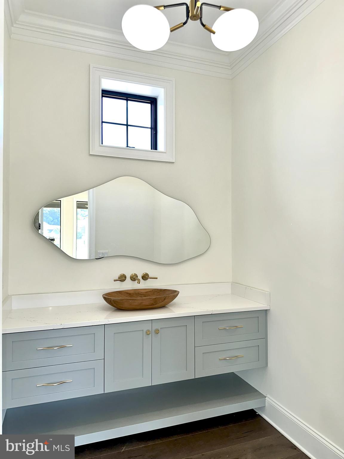 539 Sierra Lane Lancaster, PA 17601 - Photo 17 of 33 a room with a window and flowerpot