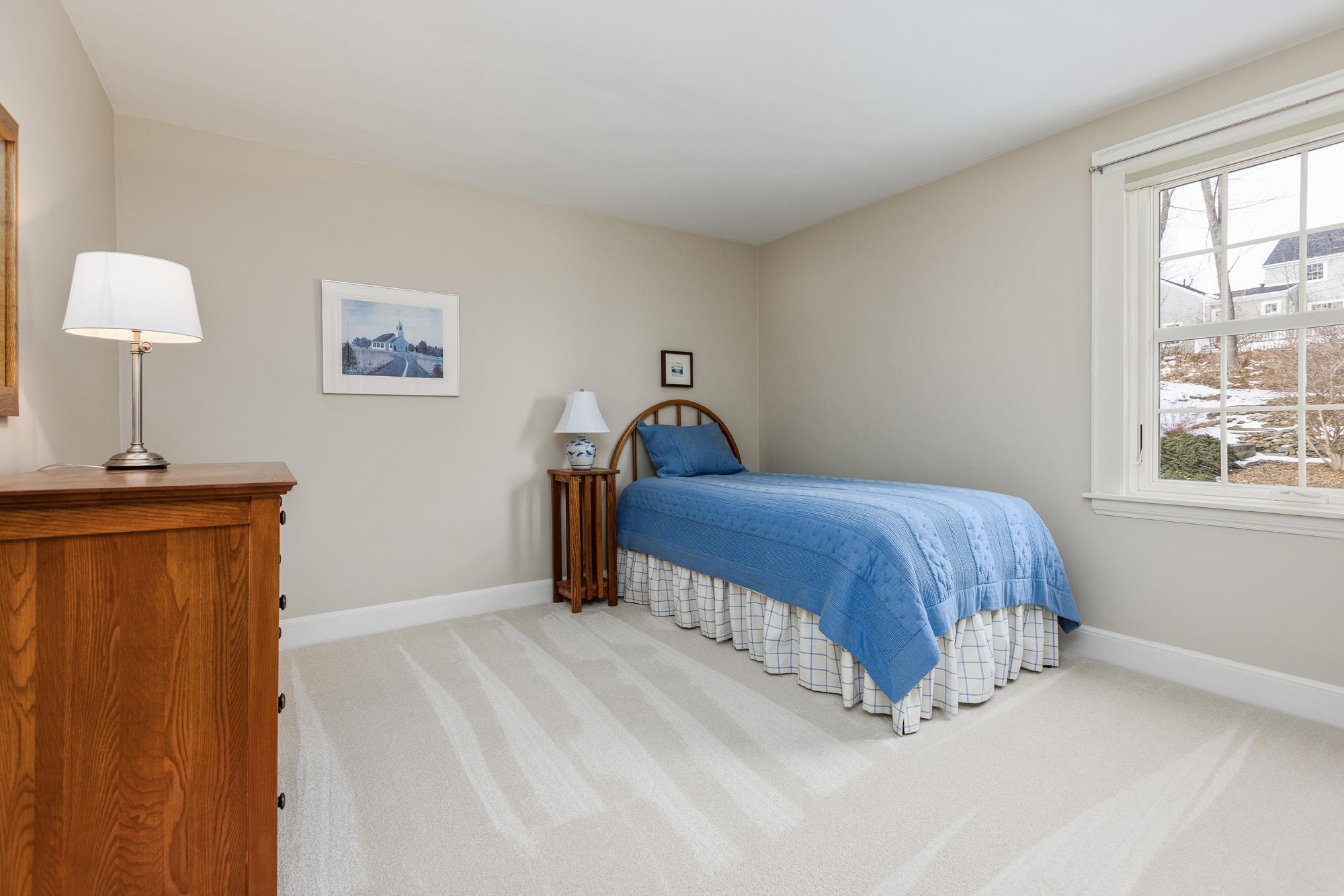 6 Wabun Road Cape Elizabeth, ME 04107 - Photo 21 of 41 Bedroom 1