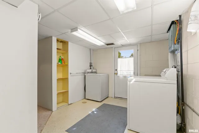 $185,000 | 1003 Walnut Street, Washington, IL 61571