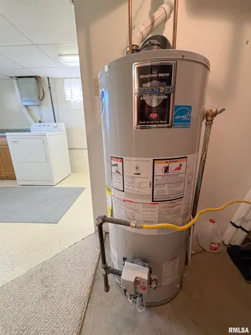 $185,000 | 1003 Walnut Street, Washington, IL 61571